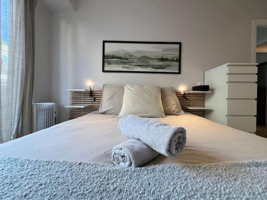 Parisian Charm Close Trocadero Apartment