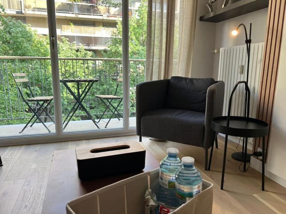 Apartment Parisian Charm Close Trocadero Paris